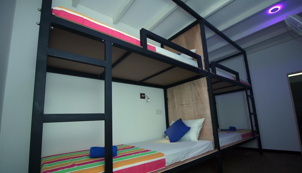 Backpack Beach Hostel & Reggae Bar Bussa Екстериор снимка