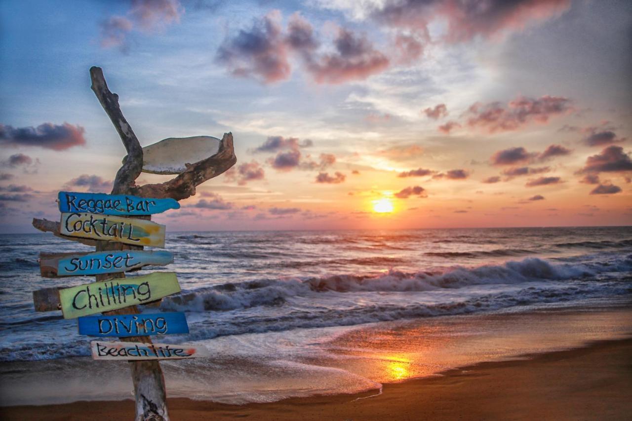 Backpack Beach Hostel & Reggae Bar Bussa Екстериор снимка